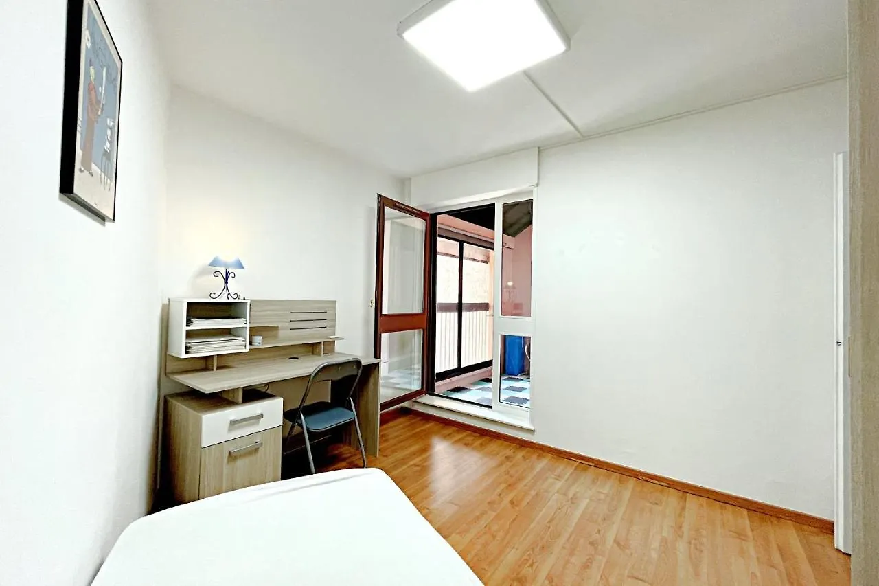 3 Bedroom - Heart Of Annecy - No Wifi